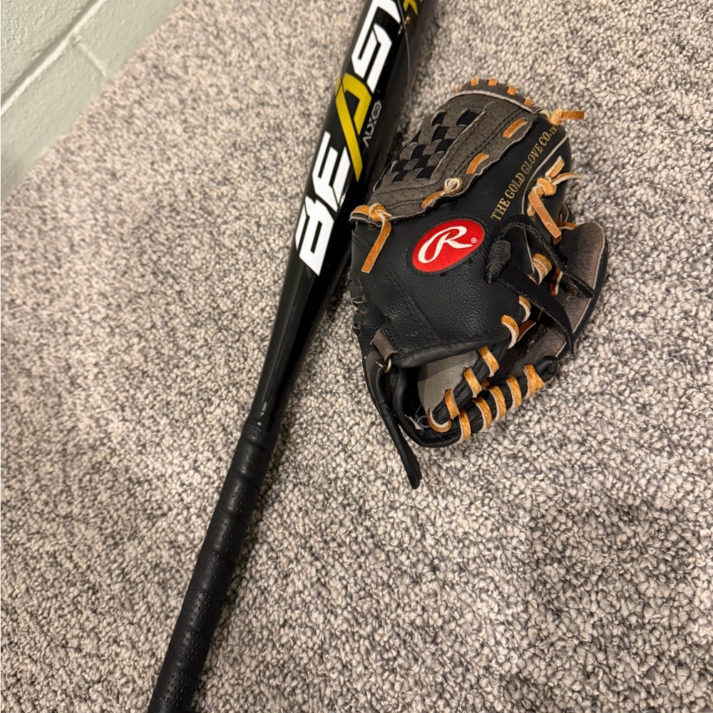 T Ball Glove & bat bundle
